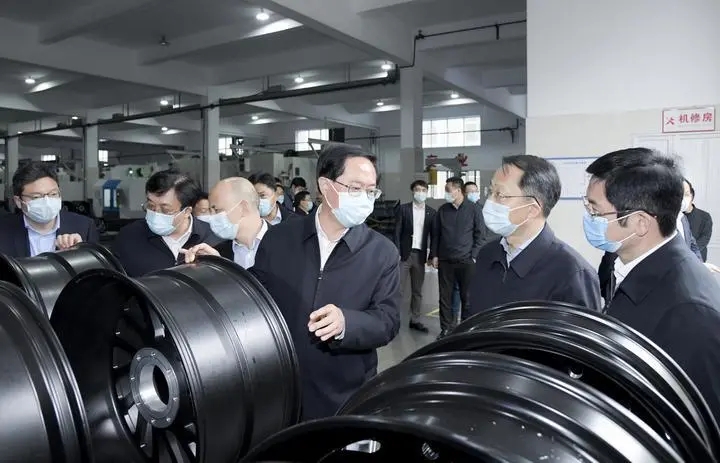 省委書記車俊一行“調研”宏鑫，并給予高度評價及鼓勵